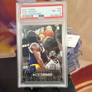 Kobe Bryant = 2012 Panini - Kobe Anthology #54 PSA NM-MT 8